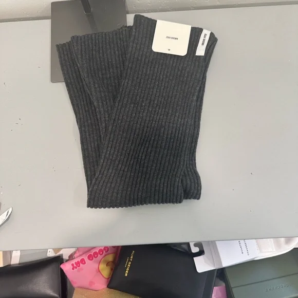 Joah Brown Charcoal Ribbed Slouchy Leg Warmers - Picture 3 of 3